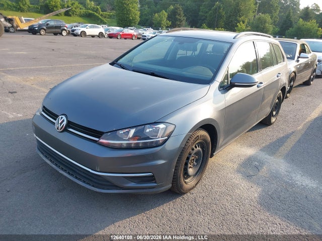 3VW217AU3JM767501 Volkswagen Golf Sportwagen 1.8 Tsi Comfortline/1.8 Tsi Trendline