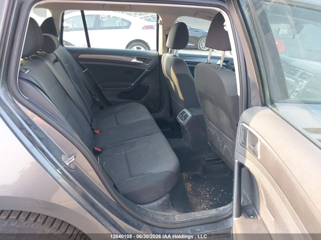 3VW217AU3JM767501 Volkswagen Golf Sportwagen 1.8 Tsi Comfortline/1.8 Tsi Trendline