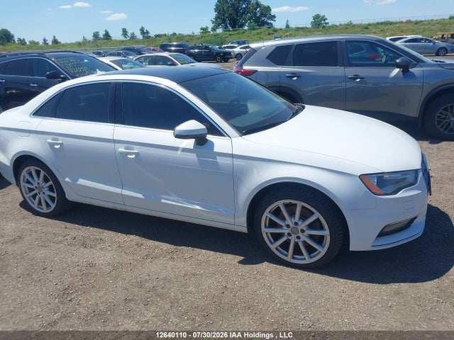 Audi A3 2.0t Komfort/2.0t Progressiv 2015 WAUBFRFF0F1038299 Image 13