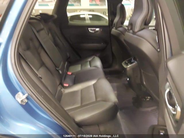 LYVA22RM3LB556133 Volvo Xc60 T6 R-design