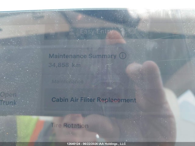 Tesla Model Y 2023 LRWYGDEE9PC103479 Image 14