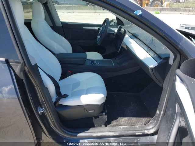 Tesla Model Y 2023 LRWYGDEE9PC103479 Image 5