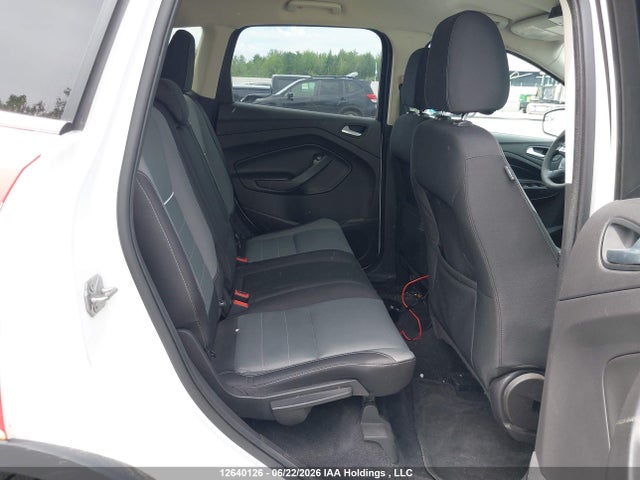 1FMCU0GX3FUC46977 Ford ESCAPE SE