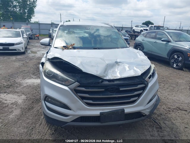 12640127 :رقم المزاد ، KM8J3CA21GU054323 vin ، 2016 Hyundai Tucson مزاد بيع