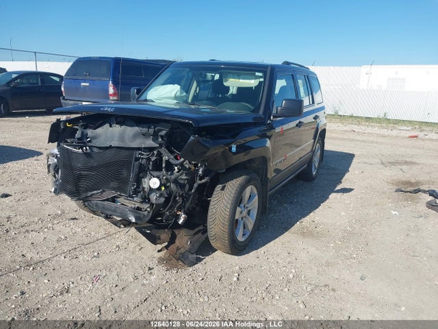 1C4NJPAB3GD784706 Jeep Patriot Sport/north