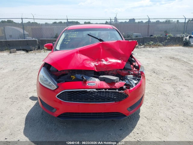 2015 Ford Focus Se მანქანა იყიდება აუქციონზე, vin: 1FADP3K2XFL320680, აუქციონის ნომერი: 12640135