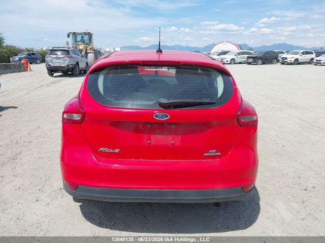 2015 Ford Focus Se მანქანა იყიდება აუქციონზე, vin: 1FADP3K2XFL320680, აუქციონის ნომერი: 12640135