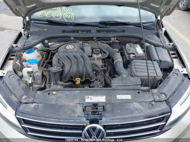 3VW2K7AJ3FM338160 Volkswagen Jetta 2.0l Trendline/2.0l Trendline+