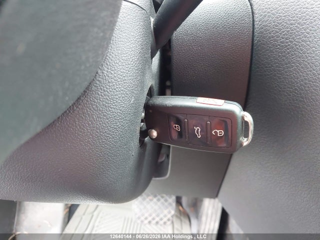 3VW2K7AJ3FM338160 Volkswagen Jetta 2.0l Trendline/2.0l Trendline+