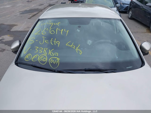 3VW2K7AJ3FM338160 Volkswagen Jetta 2.0l Trendline/2.0l Trendline+