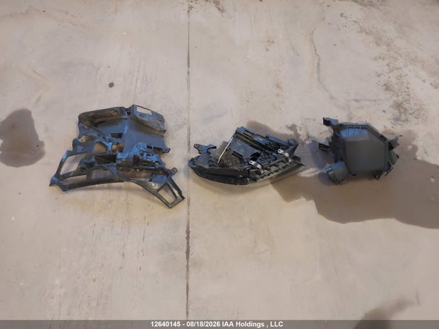 WBX73EF04S5322482 BMW X1 Xdrive28i