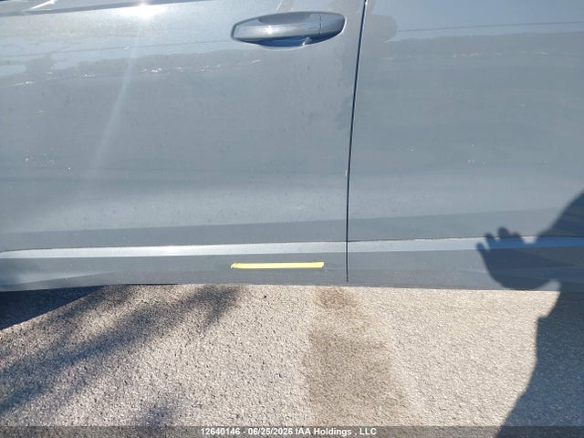 12640146 :رقم المزاد ، WA1AECF37M1080514 vin ، 2021 Audi Q3 45 Komfort مزاد بيع