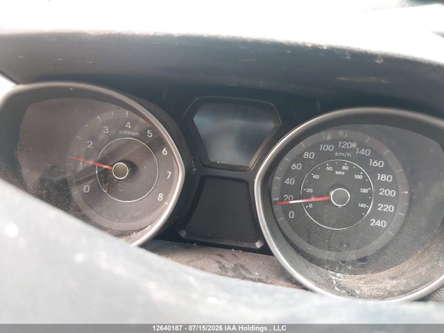 2013 Hyundai Elantra Limited მანქანა იყიდება აუქციონზე, vin: 5NPDH4AE9DH213050, აუქციონის ნომერი: 12640187
