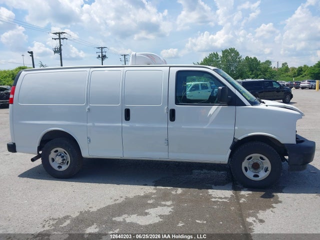 Chevrolet Express 2500 Work Van 2023 1GCWGAFP4P1207060 Image 14