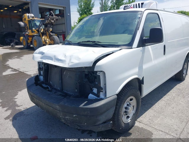 Chevrolet Express 2500 Work Van 2023 1GCWGAFP4P1207060 Image 6