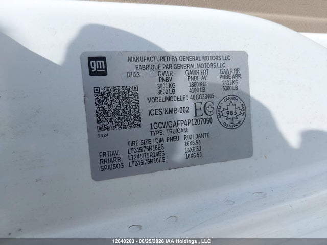 Chevrolet Express 2500 Work Van 2023 1GCWGAFP4P1207060 Image 9