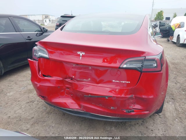 Tesla Model 3 Long Range/performance 2018 5YJ3E1EB2JF107455 Image 16