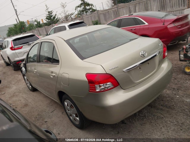 12640236 :رقم المزاد ، JTDBT923371123758 vin ، 2007 Toyota Yaris مزاد بيع