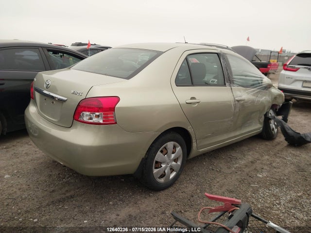 12640236 :رقم المزاد ، JTDBT923371123758 vin ، 2007 Toyota Yaris مزاد بيع