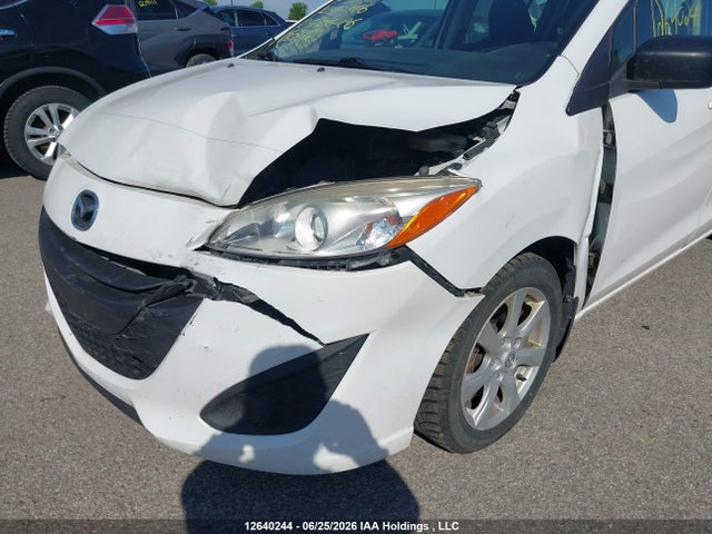 Mazda 5 Touring 2014 JM1CW2CLXE0164697 Image 6