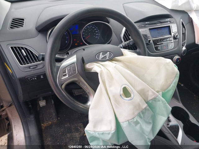 Продаж на аукціоні авто 2012 Hyundai Tucson Gl, vin: KM8JTCAC5CU371136, номер лоту: 12640250