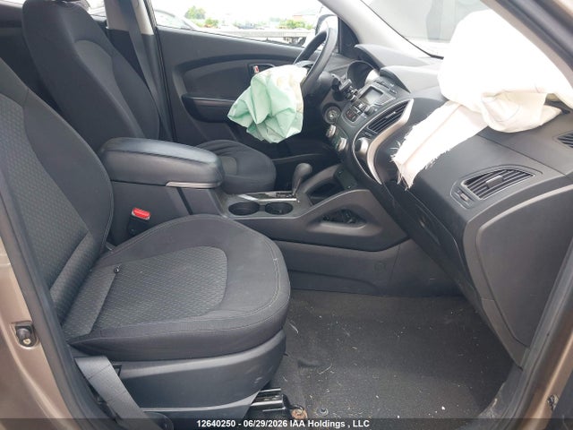Продаж на аукціоні авто 2012 Hyundai Tucson Gl, vin: KM8JTCAC5CU371136, номер лоту: 12640250