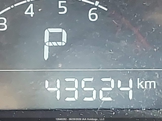2020 Toyota Yaris Hatchback მანქანა იყიდება აუქციონზე, vin: 3MYDLBIV3LY710925, აუქციონის ნომერი: 12640252
