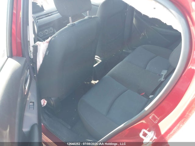 2020 Toyota Yaris Hatchback მანქანა იყიდება აუქციონზე, vin: 3MYDLBIV3LY710925, აუქციონის ნომერი: 12640252