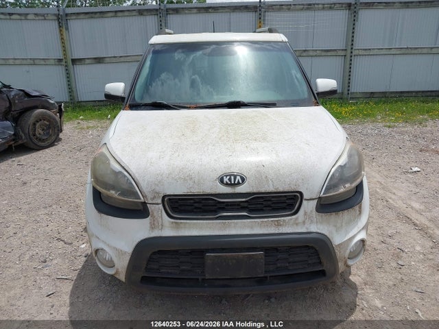 Продажа на аукционе авто 2013 Kia Soul 2u/2u Eco/4u/4u Burner/4u Luxury/4u Retro, vin: KNDJT2A61D7542120, номер лота: 12640253