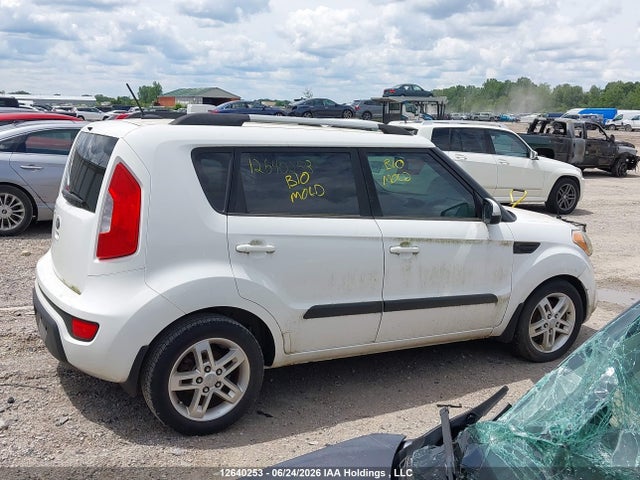 Продажа на аукционе авто 2013 Kia Soul 2u/2u Eco/4u/4u Burner/4u Luxury/4u Retro, vin: KNDJT2A61D7542120, номер лота: 12640253