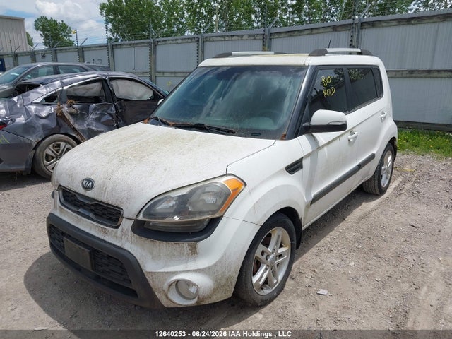Продажа на аукционе авто 2013 Kia Soul 2u/2u Eco/4u/4u Burner/4u Luxury/4u Retro, vin: KNDJT2A61D7542120, номер лота: 12640253