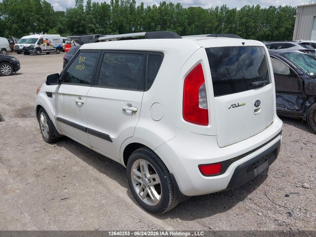 Продажа на аукционе авто 2013 Kia Soul 2u/2u Eco/4u/4u Burner/4u Luxury/4u Retro, vin: KNDJT2A61D7542120, номер лота: 12640253