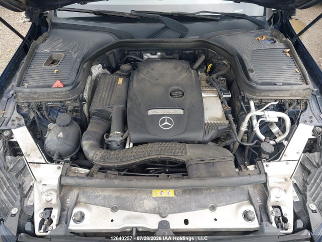 12640257 :رقم المزاد ، WDC0G4KB4HV000402 vin ، 2017 Mercedes-benz Glc 300 4matic مزاد بيع