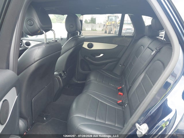 12640257 :رقم المزاد ، WDC0G4KB4HV000402 vin ، 2017 Mercedes-benz Glc 300 4matic مزاد بيع