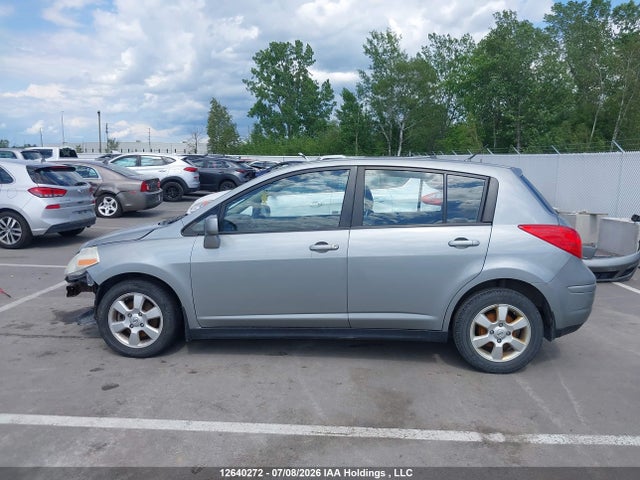 12640272 :رقم المزاد ، 3N1BC1CP8BL454407 vin ، 2011 Nissan Versa S/sl مزاد بيع