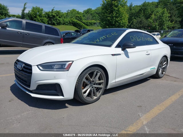 Audi A5 45 Progressiv 2019 WAUTNAF58KA013161 Image 2
