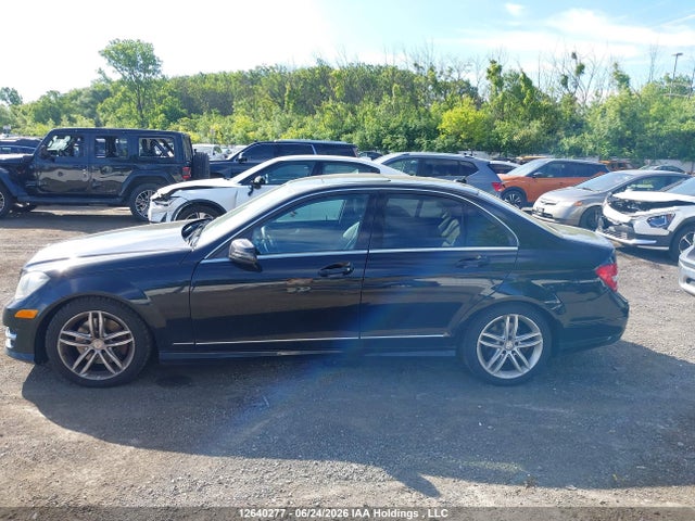 Aukcja sprzedaży 2013 Mercedes-benz C 300 4matic, vin: WDDGF8AB6DA833772, numer aukcji: 12640277