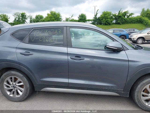 2017 Hyundai Tucson Premium მანქანა იყიდება აუქციონზე, vin: KM8J3CA42HU298811, აუქციონის ნომერი: 12640283