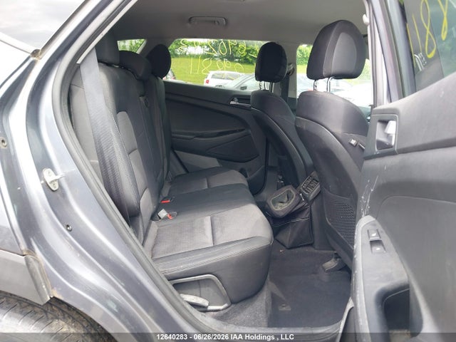 2017 Hyundai Tucson Premium მანქანა იყიდება აუქციონზე, vin: KM8J3CA42HU298811, აუქციონის ნომერი: 12640283