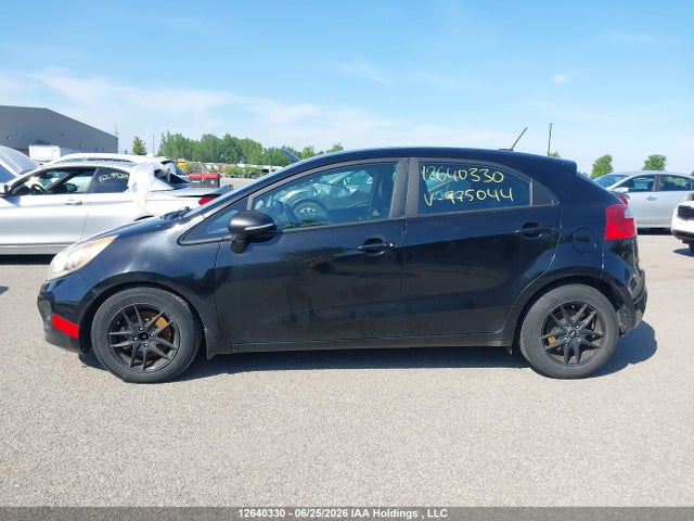 Aukcja sprzedaży 2015 Kia Rio, vin: KNADN5A30F6975044, numer aukcji: 12640330