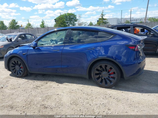 7SAYGDEF0SF235153 Tesla Model Y