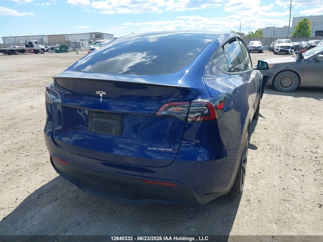 Tesla Model Y 2025 7SAYGDEF0SF235153 Image 4