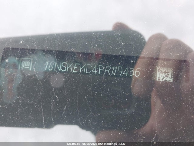 2023 Chevrolet Suburban K1500 Rst მანქანა იყიდება აუქციონზე, vin: 1GNSKEKD4PR119456, აუქციონის ნომერი: 12640334