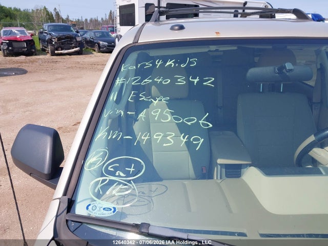 12640342 :رقم المزاد ، 1FMCU9DG1BKA95006 vin ، 2011 Ford Escape مزاد بيع