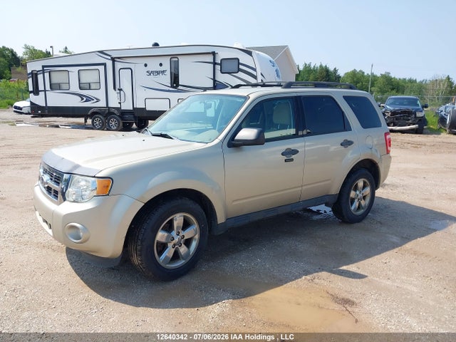 12640342 :رقم المزاد ، 1FMCU9DG1BKA95006 vin ، 2011 Ford Escape مزاد بيع