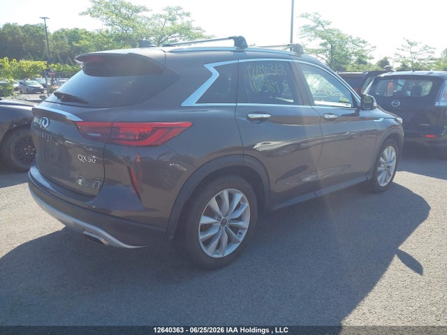 3PCAJ5M39KF110584 Infiniti Qx50 Essential/pure