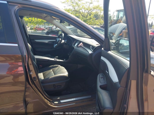 3PCAJ5M39KF110584 Infiniti Qx50 Essential/pure
