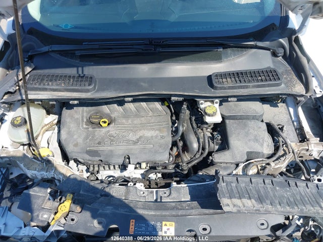 12640388 :رقم المزاد ، 1FMCU0HD3JUB90424 vin ، 2018 Ford Escape Sel مزاد بيع