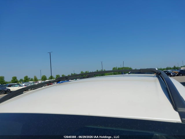 12640388 :رقم المزاد ، 1FMCU0HD3JUB90424 vin ، 2018 Ford Escape Sel مزاد بيع