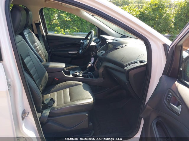12640388 :رقم المزاد ، 1FMCU0HD3JUB90424 vin ، 2018 Ford Escape Sel مزاد بيع